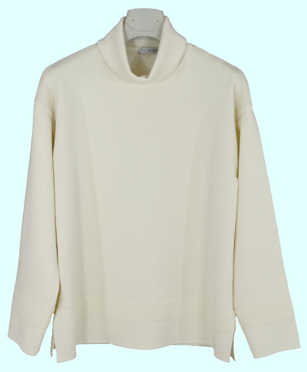 Pulover ecru din lână guler rol