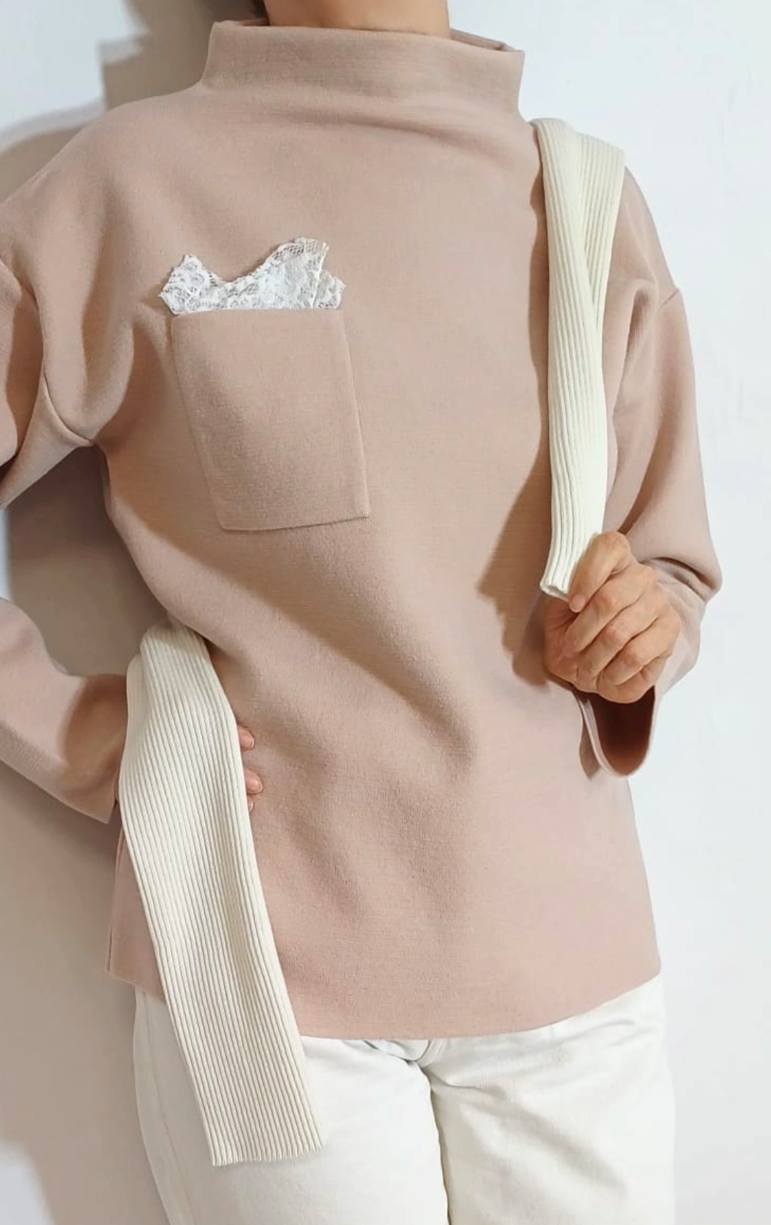 Pulover peach blush din lână